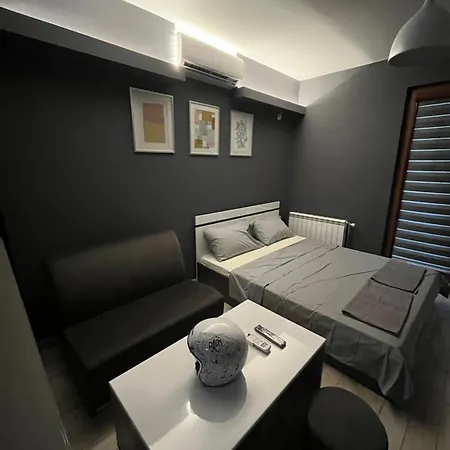 Apartment Flatiron Vanilla *