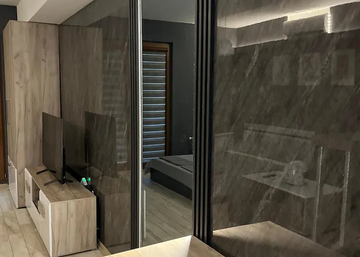 Flatiron Vanilla Скоп'є